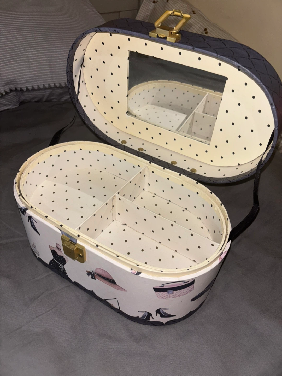 Down Town Fashion Vanity Case with Mirror - photo 2