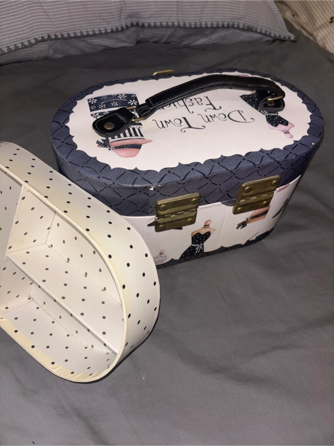 Down Town Fashion Vanity Case with Mirror - photo 4