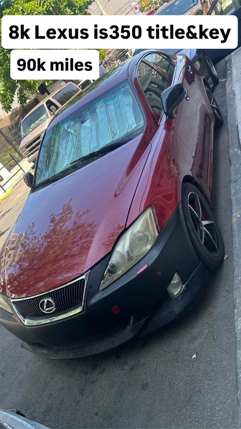 Lexus IS350 Sedan