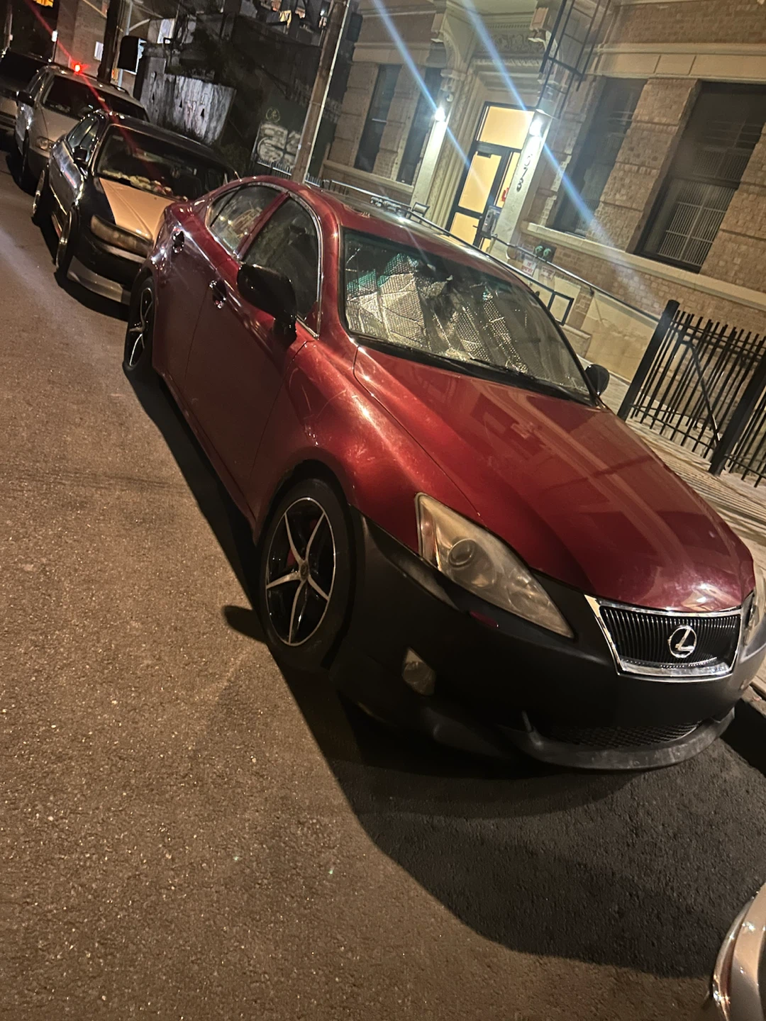 Lexus IS350 Sedan - photo 3
