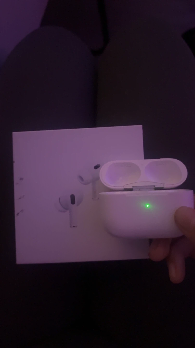Apple AirPods Pro (case only) (2nd generation)