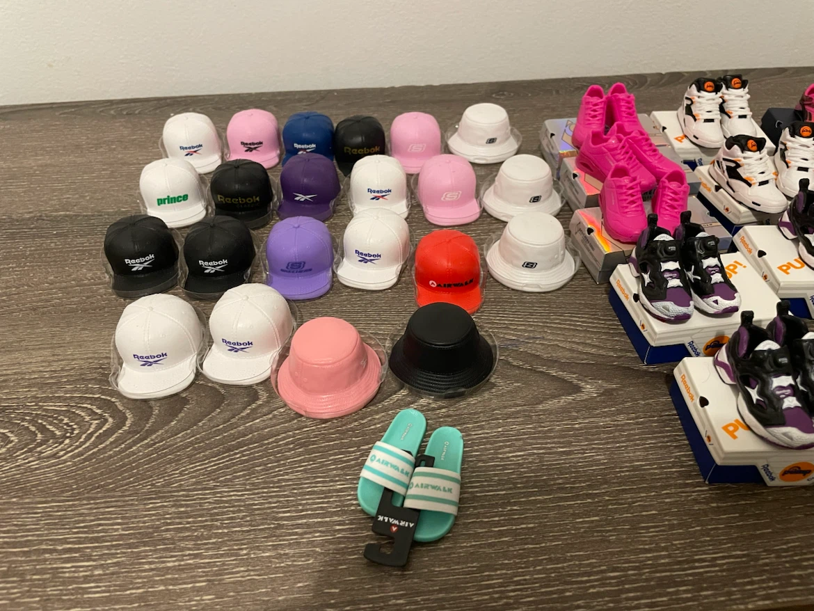 Mini Brands Shoes & Hats (THESE ARE COLLECTIBLES/TOYS) - photo 2