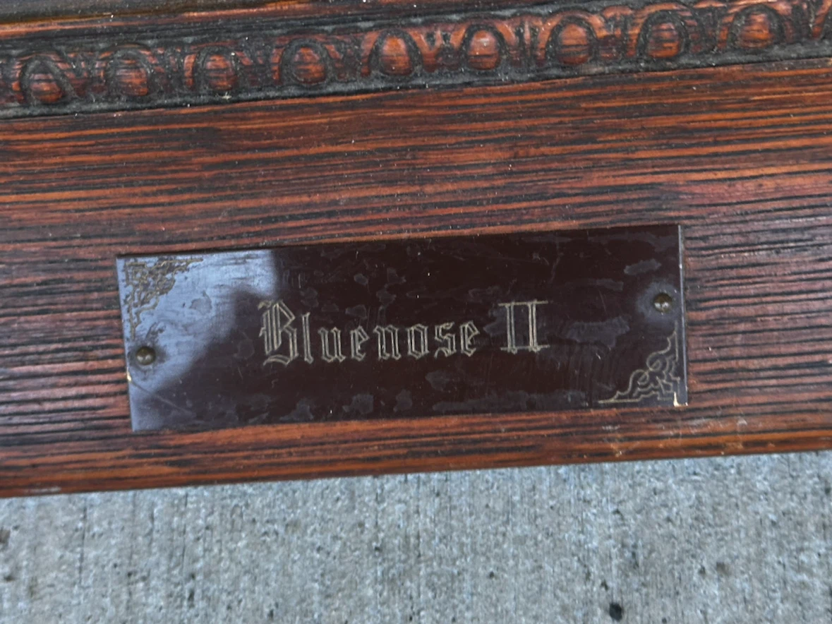 Large Antique Carved Oak Frame with Bluenose II Print - photo 4