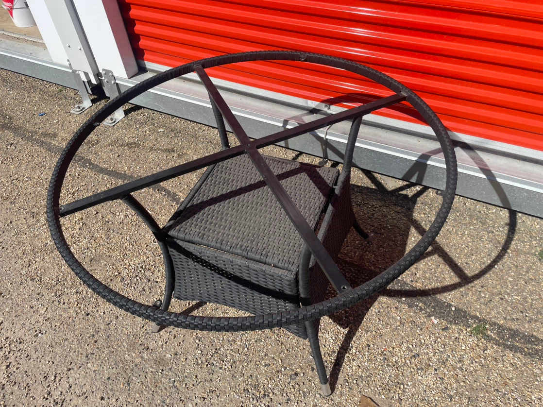 Wicker outdoor patio table frame