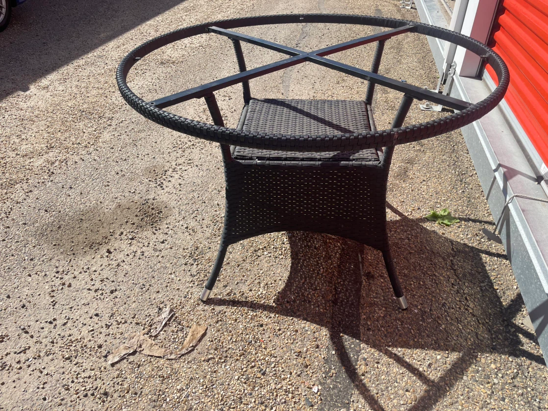 Wicker outdoor patio table frame - photo 2