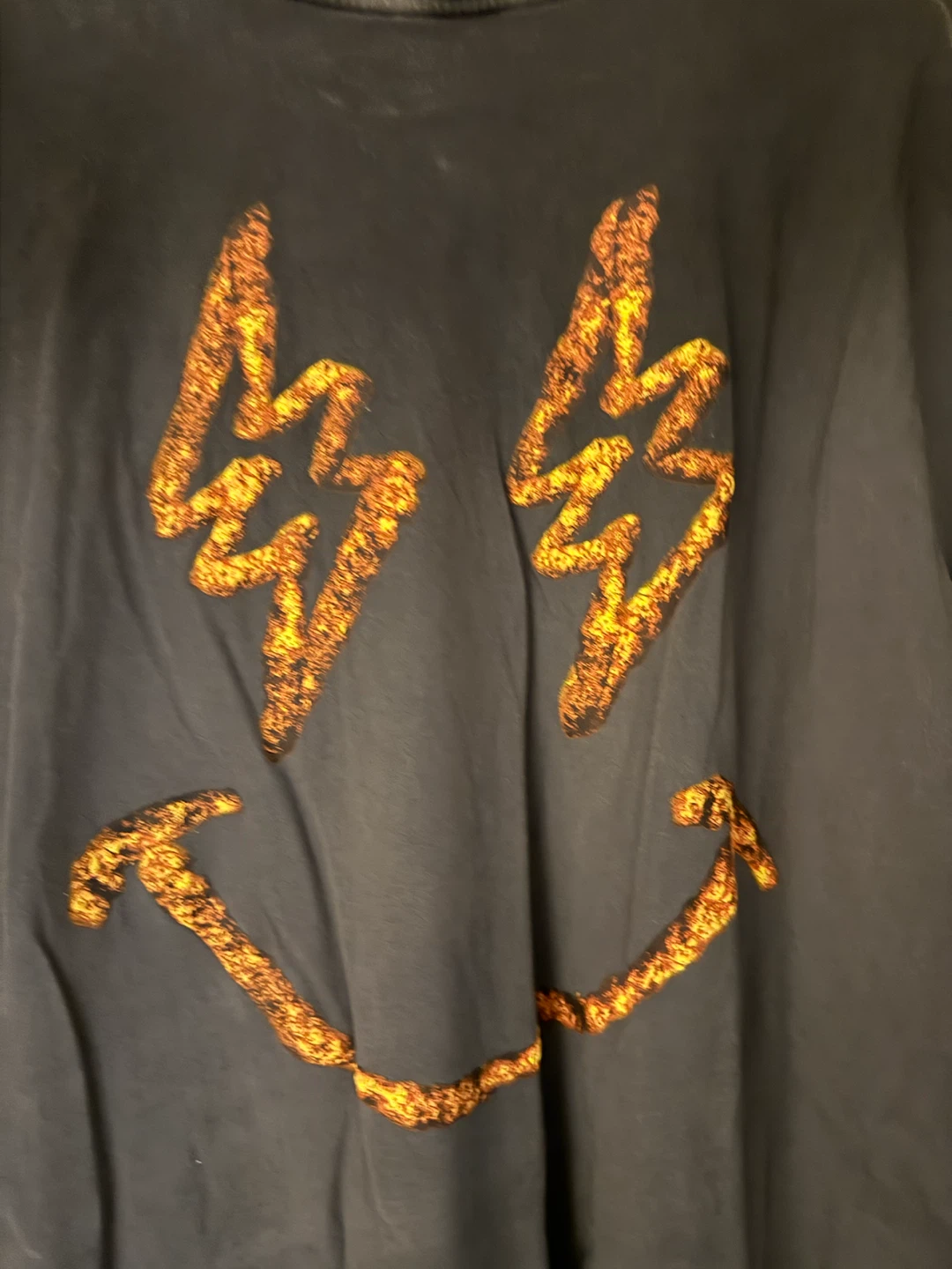 J Balvin Cheetos La Flavored Familia T-shirt - photo 2