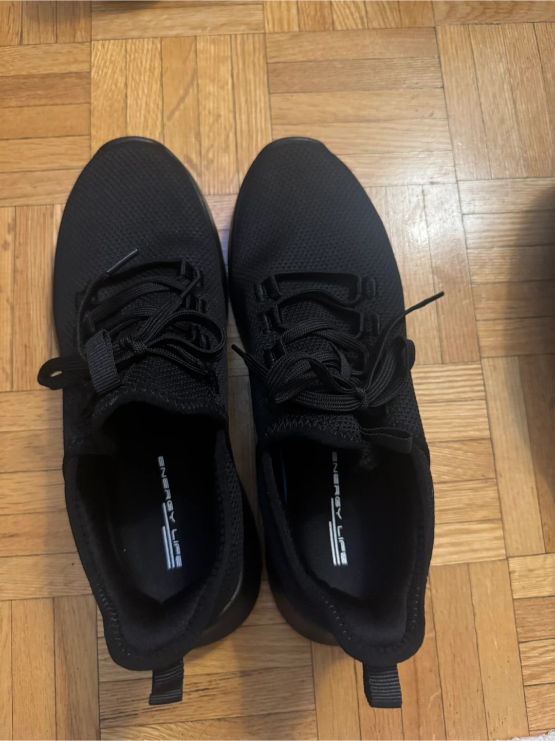 Aleader Energy Life Black Sneakers - US Size 9