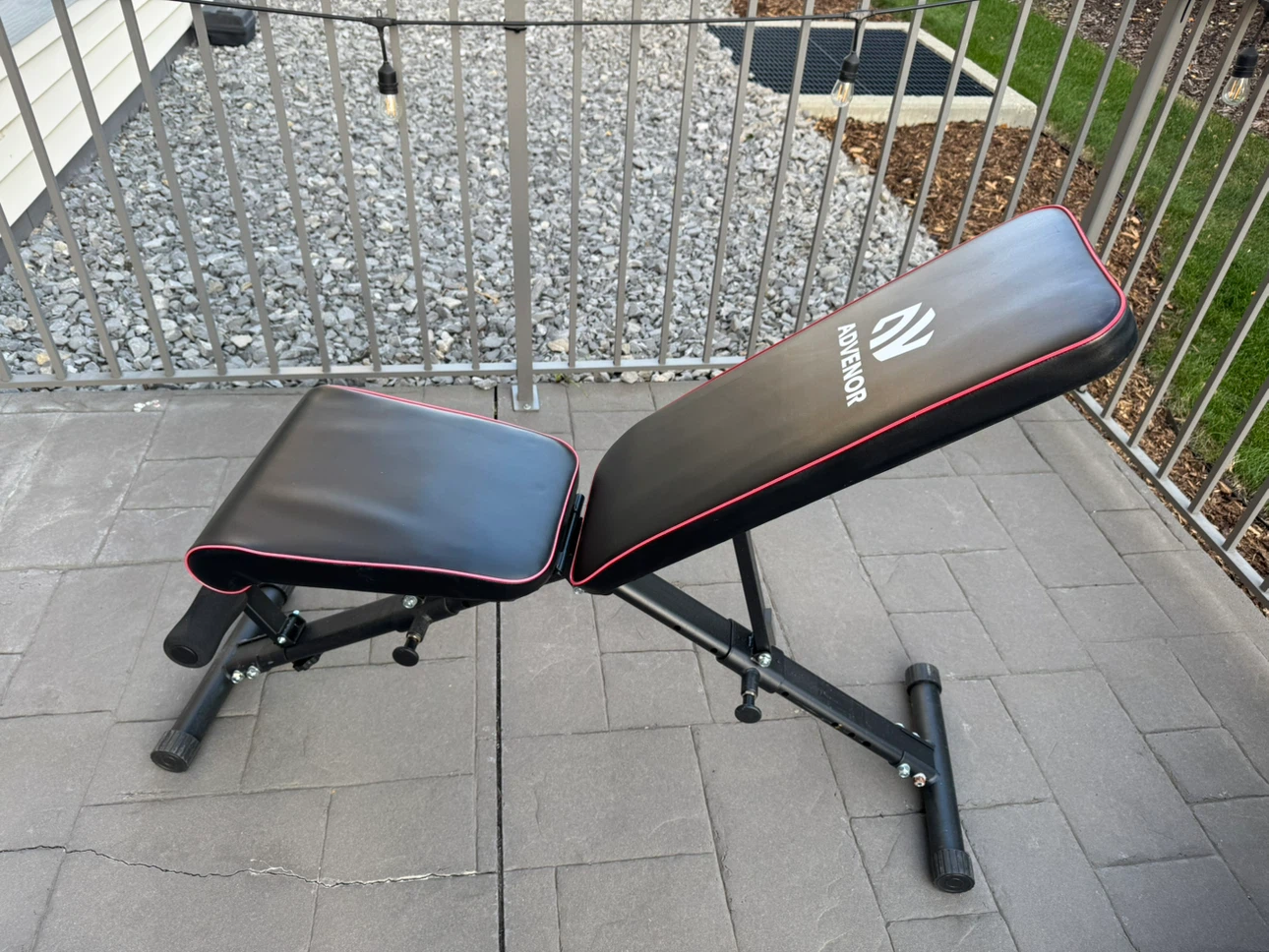 Adjustable Weight Bench