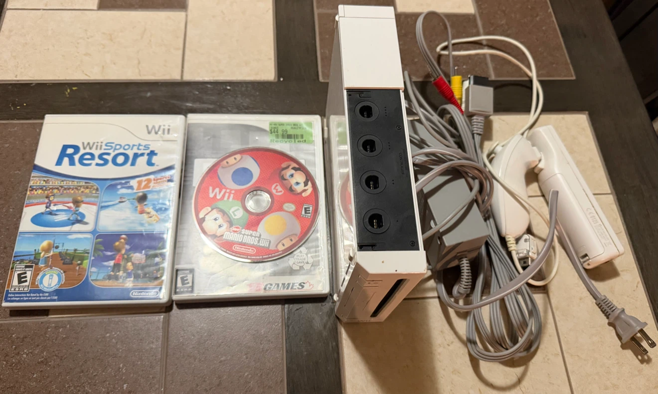 Nintendo Wii Console Bundle