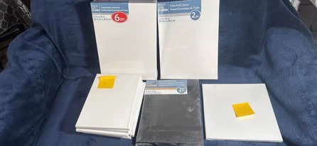 Canvas Lot - 18 Pieces, Brand New, Mixed Sizes