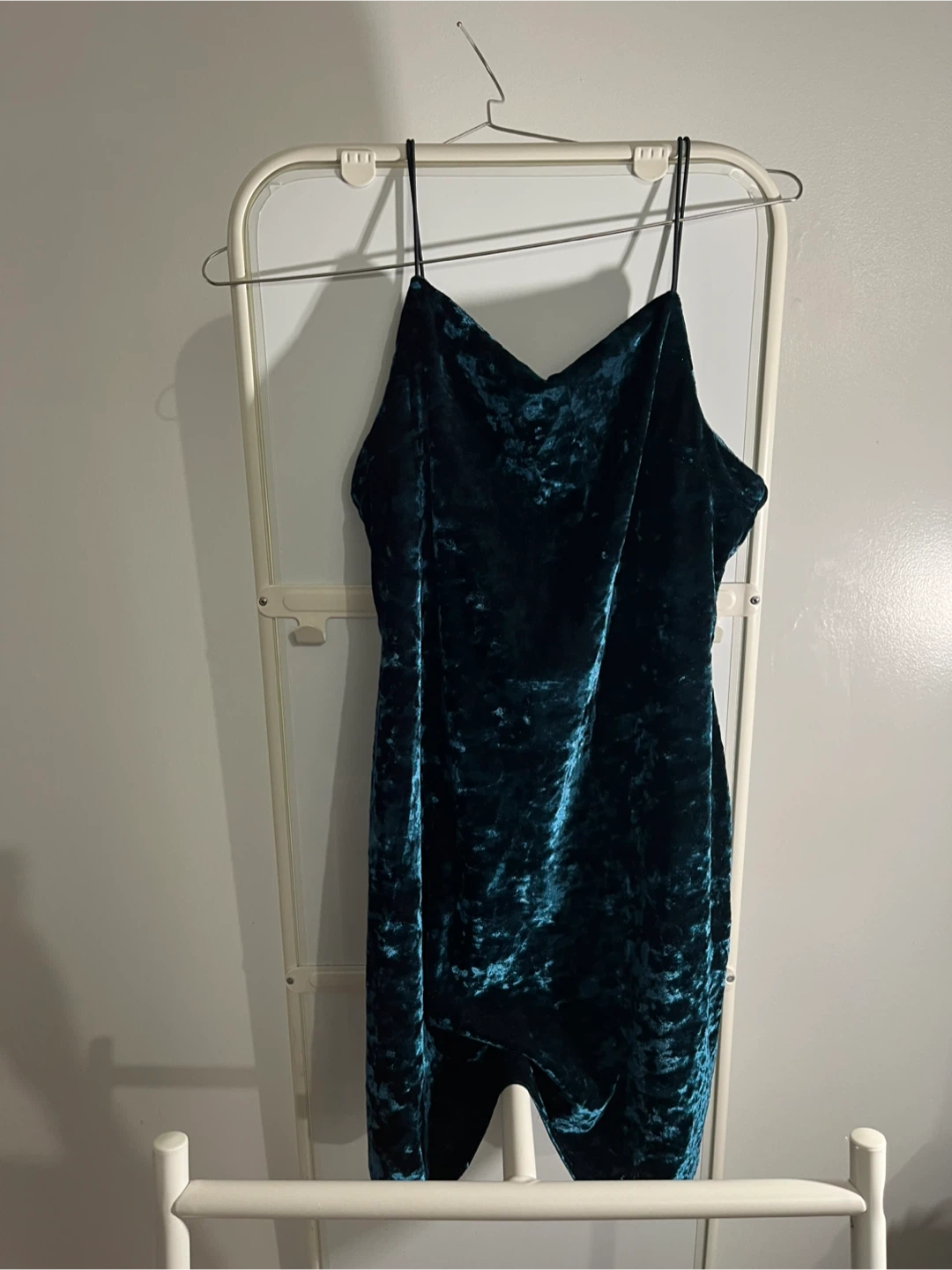 Clothing Bundle | Aritzia, Zara, Topshop, Supreme & More - photo 4