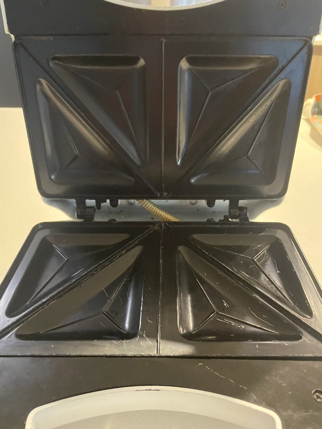 White Sandwich Maker - photo 2