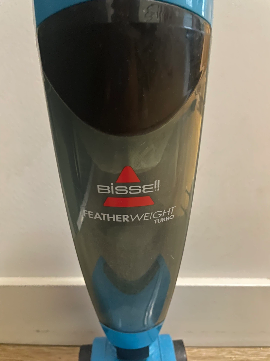 Bissell Featherweight Turbo Lightweight Stick Vacuum - photo 4