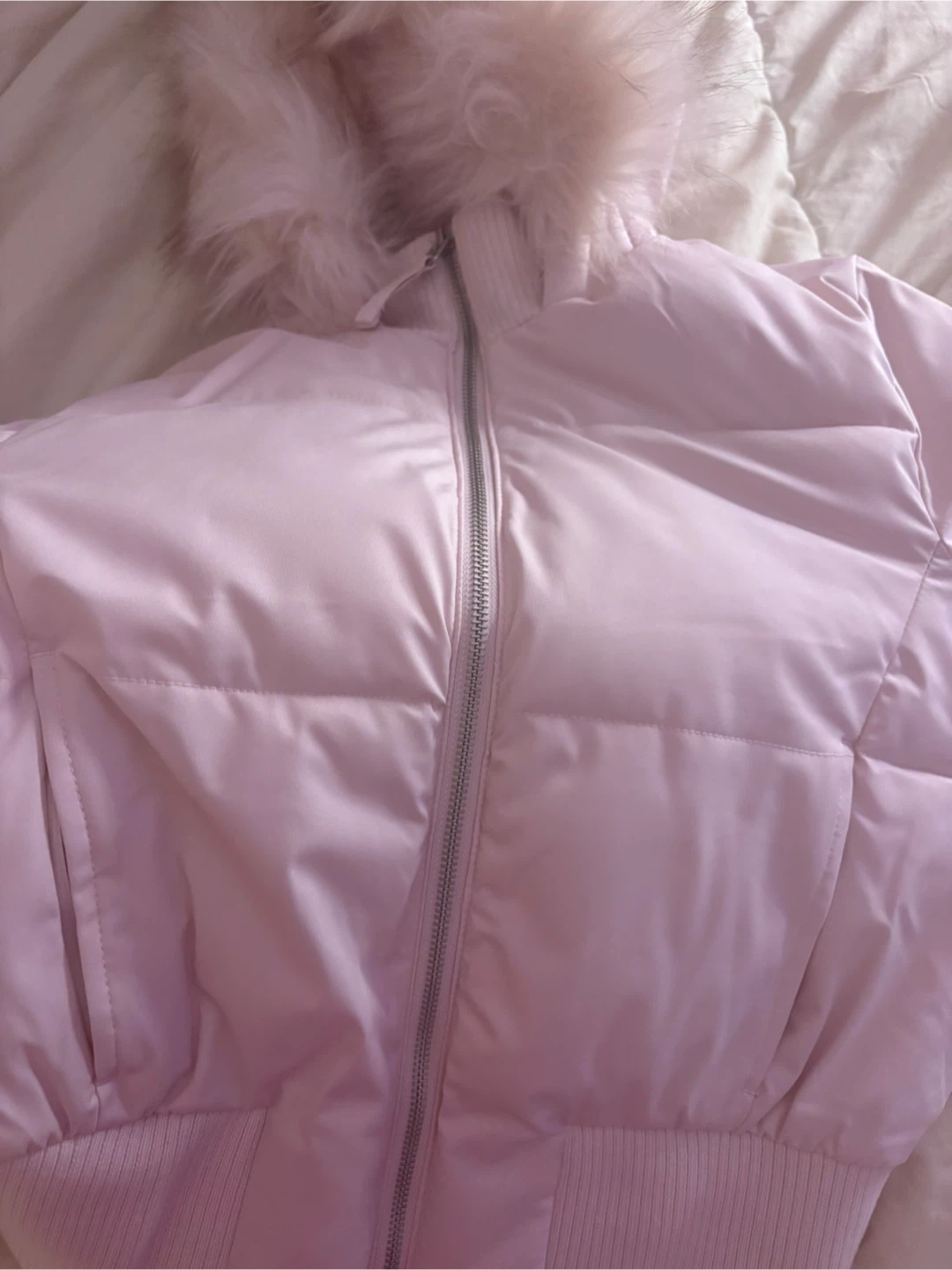 Hollister puffer