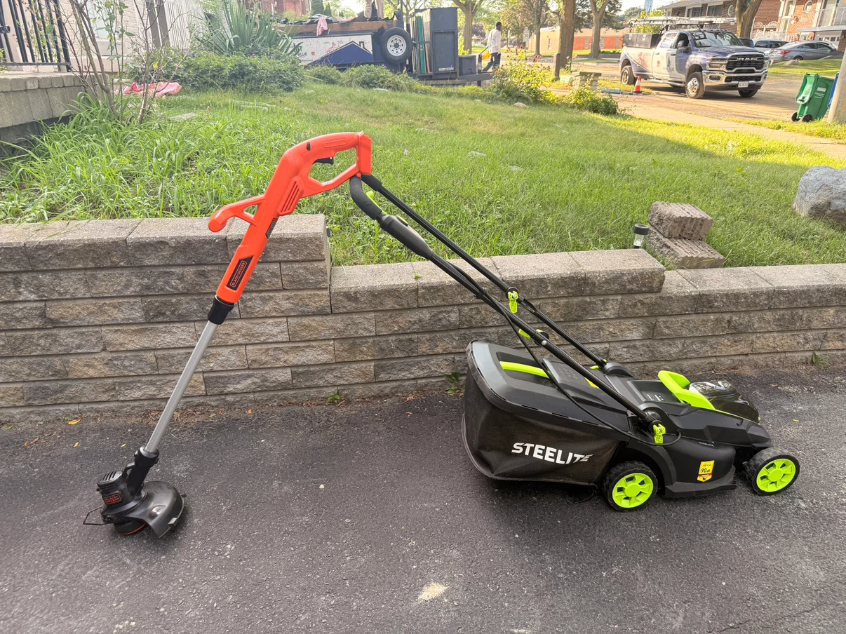 STEELITE Electric Lawn Mower & Black+Decker Edge Trimmer