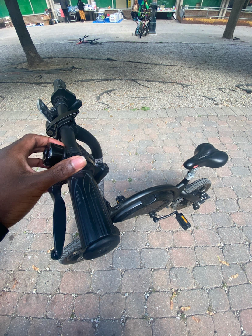 Black Electric Folding Bike - photo 2