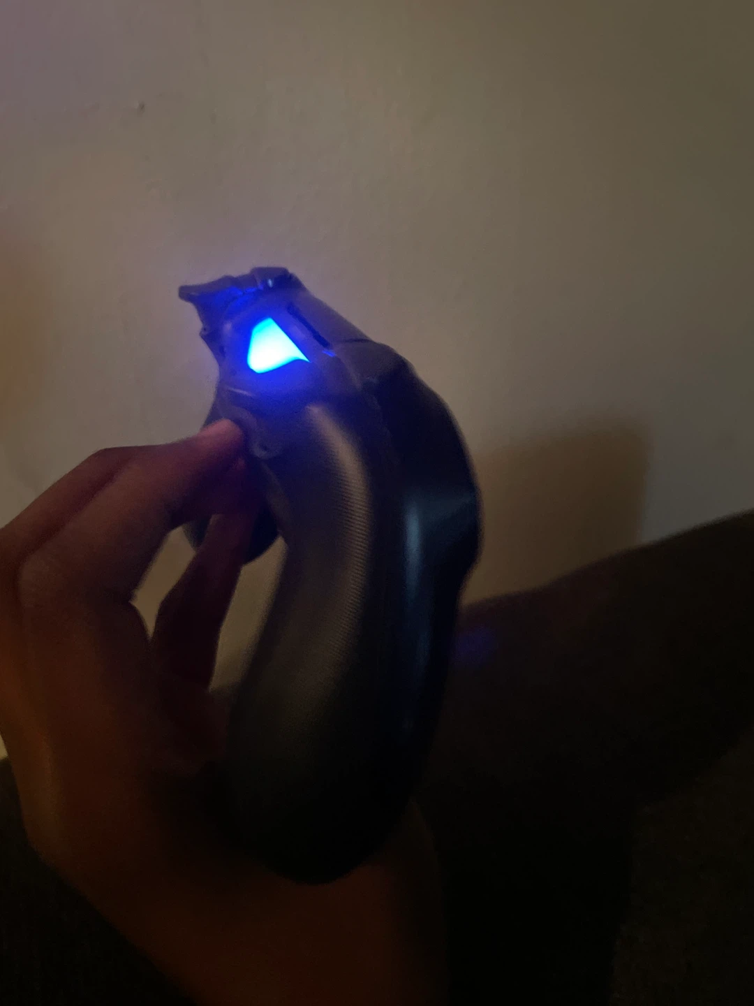 Sony PlayStation 4 DualShock 4 Controller - photo 4