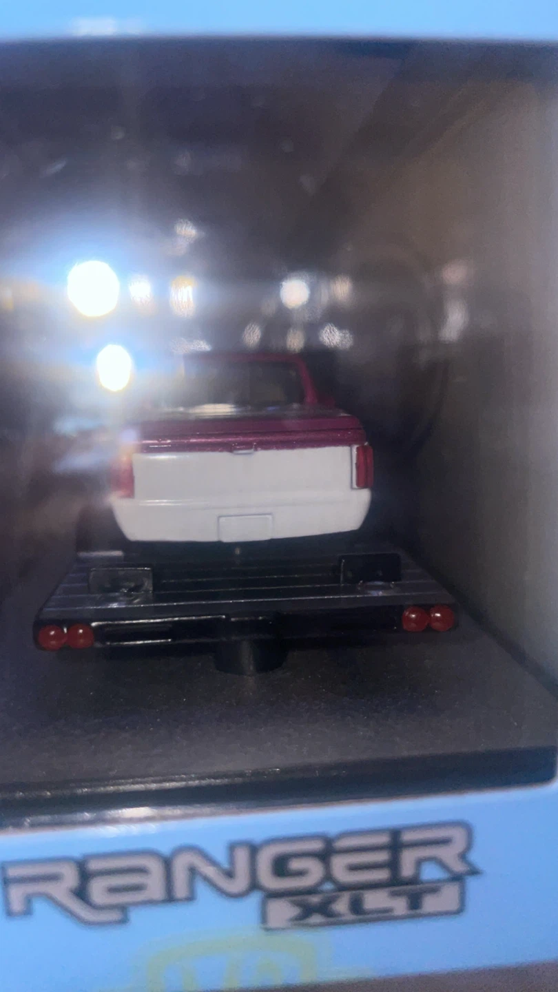 M2 machines ford 2 pack 15$ - photo 4