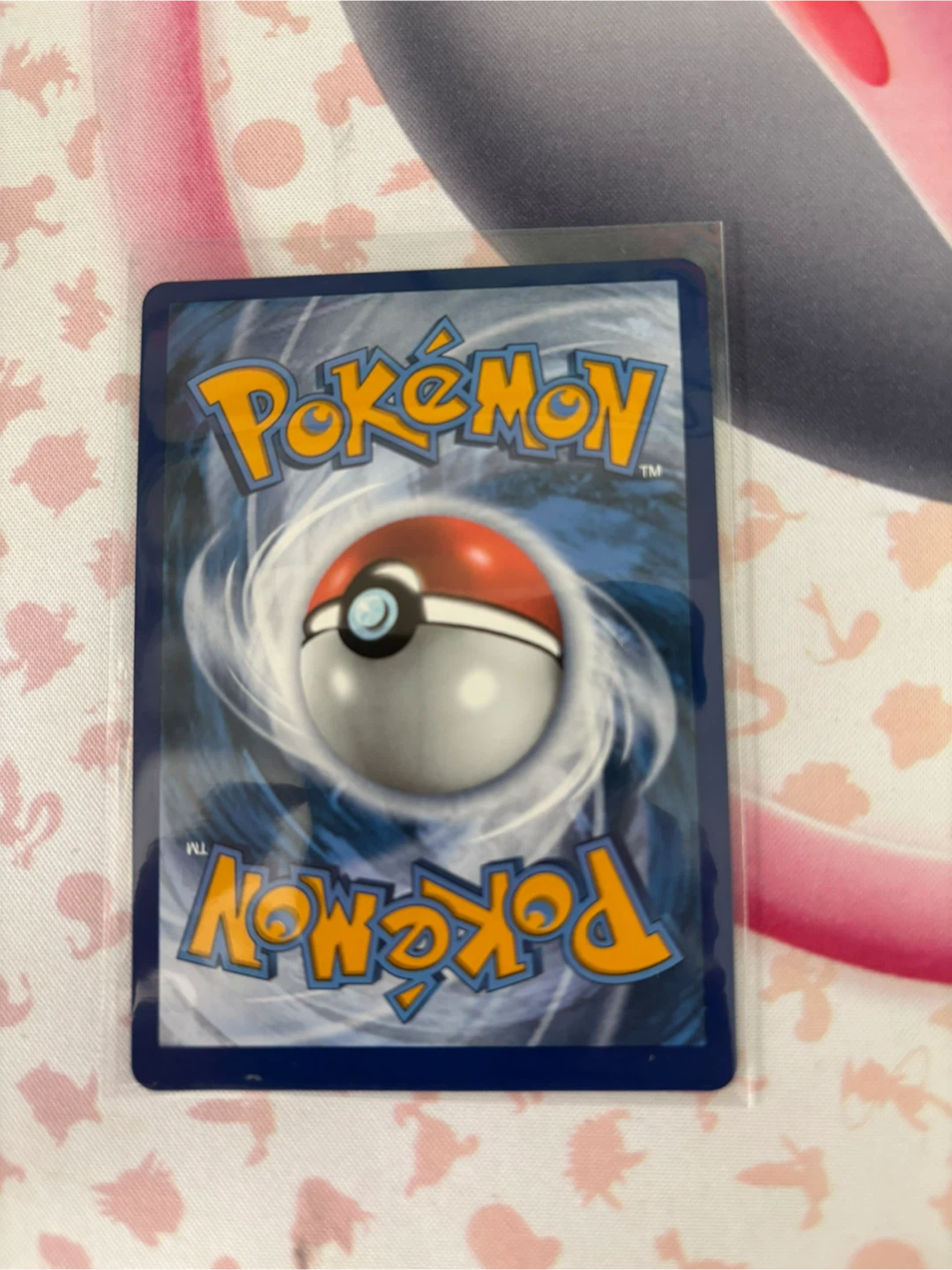 Pokemon Mew VMAX Fusion Strike Card - photo 2