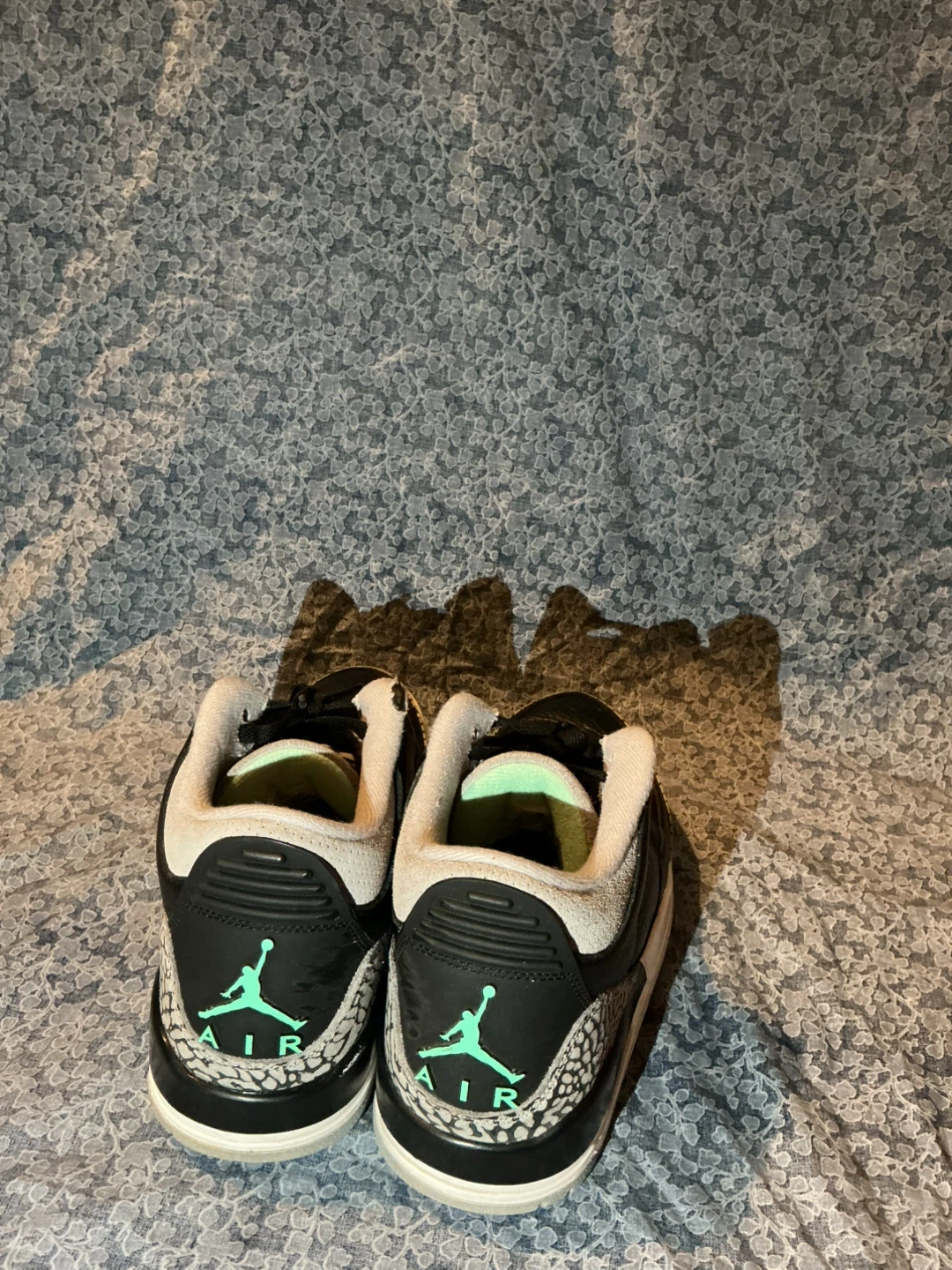 Air Jordan 3 Retro Sneakers - photo 2