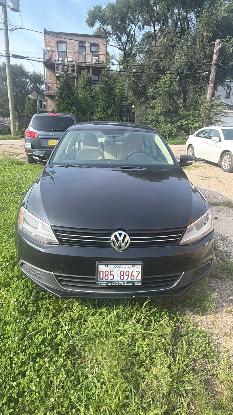 Black Volkswagen Jetta 2.5 SE Sedan