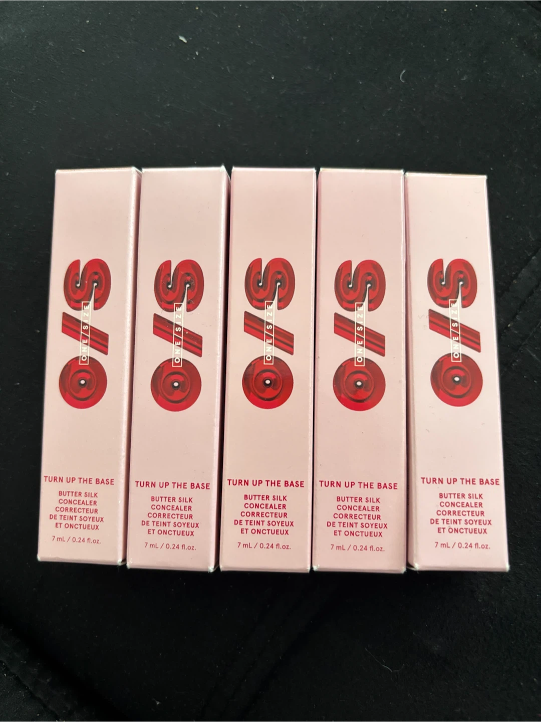 One/Size Turn Up The Base Butter Silk Concealer