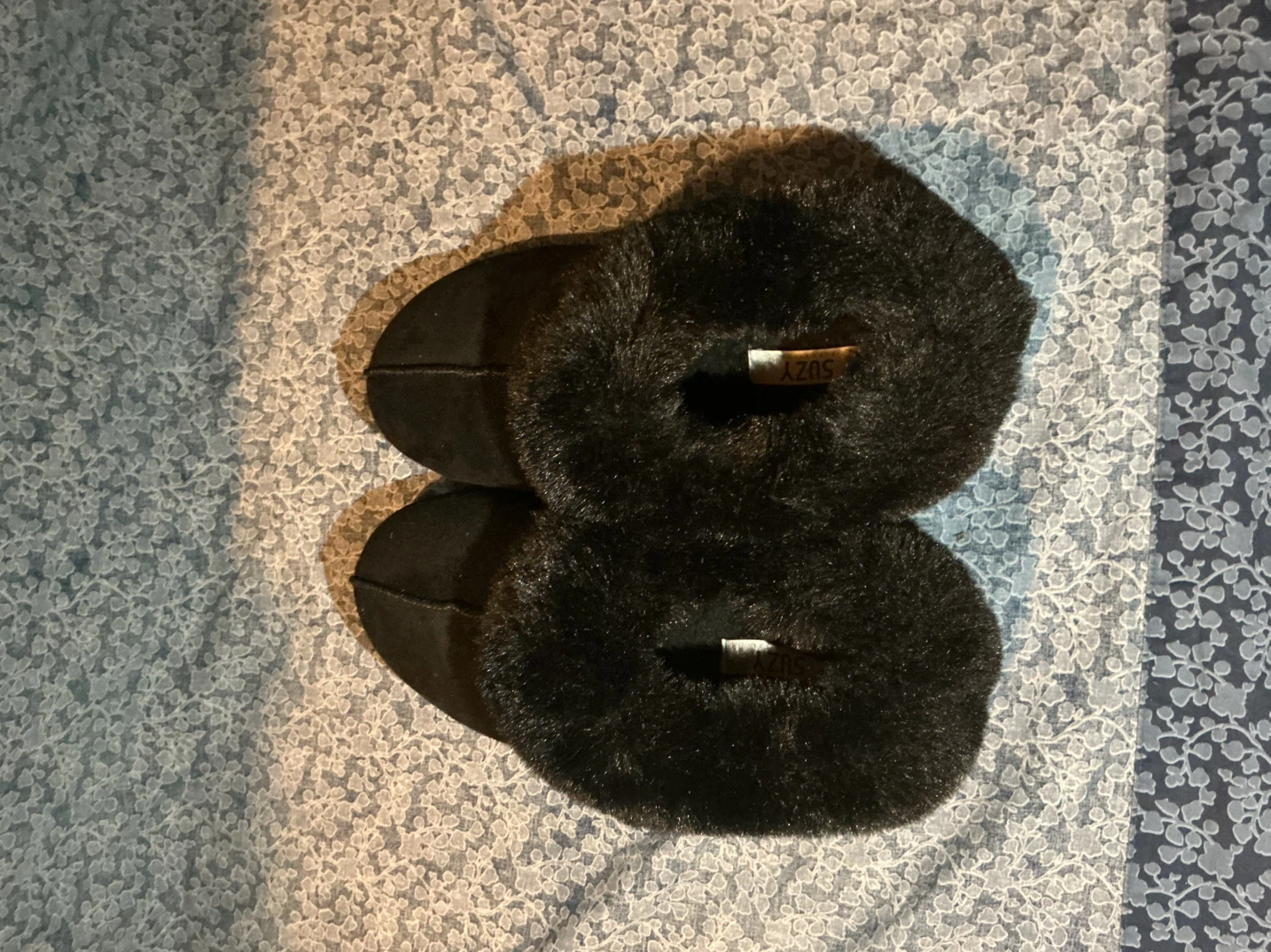 Suzy Shier Black Faux Fur Slippers - photo 5