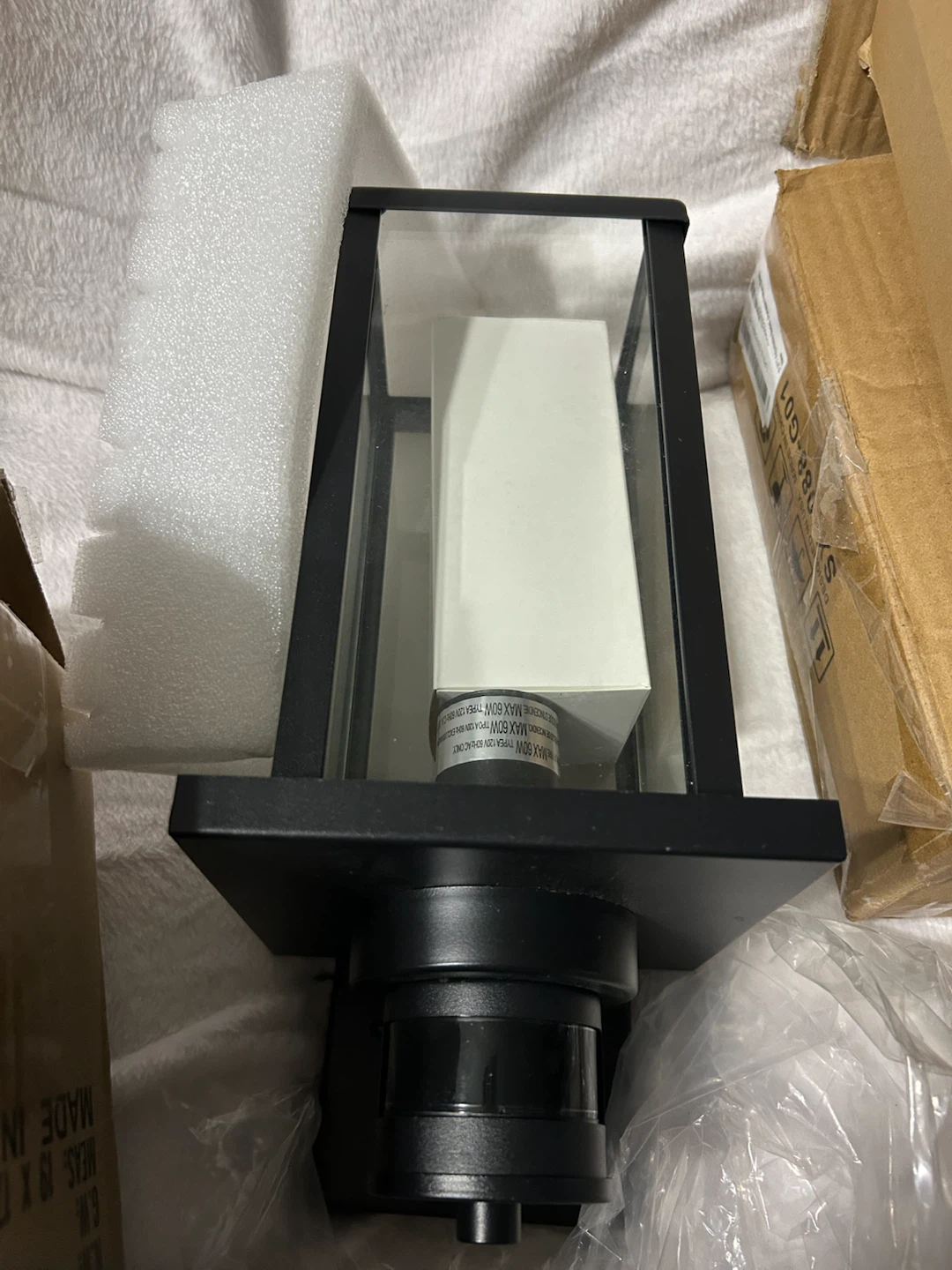 New-Outdoor Motion Sensor Wall Light - Black - photo 4