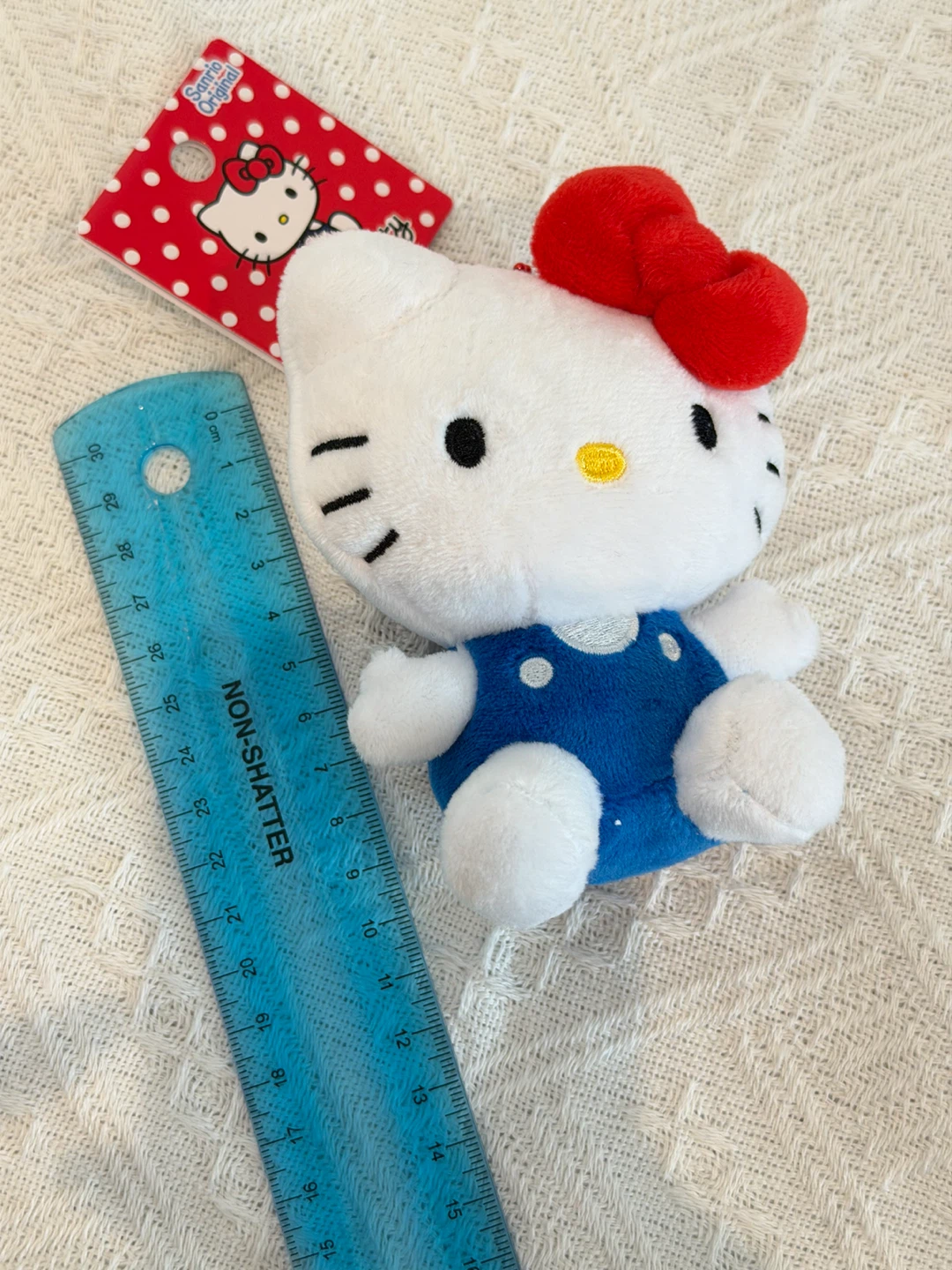 Sanrio Hello Kitty Plush Keychain - photo 2