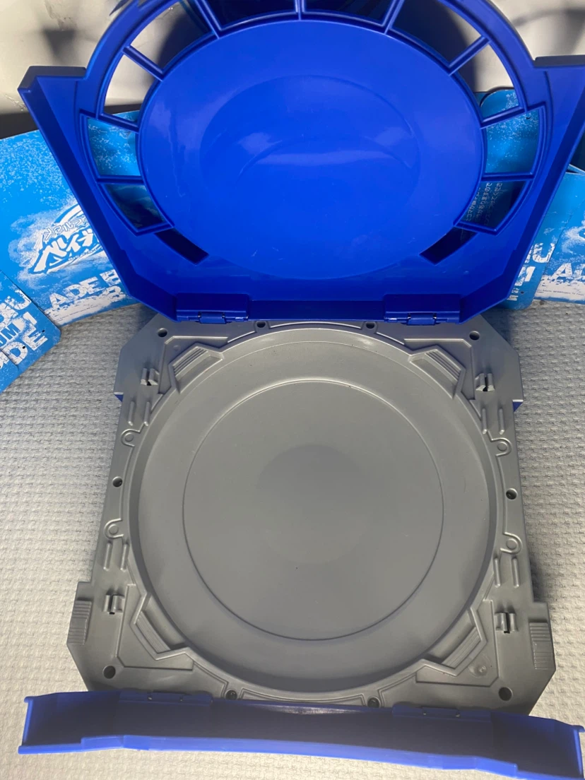 Beyblade Arenas - photo 5