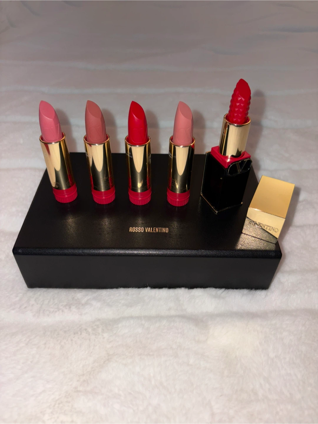 Authentic Valentino clutch Rosso Lipstick Set - photo 3