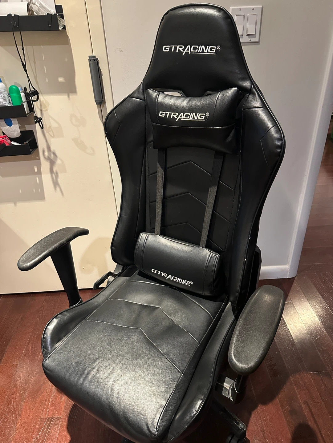GTRACING Gaming Chair with Footrest - photo 2