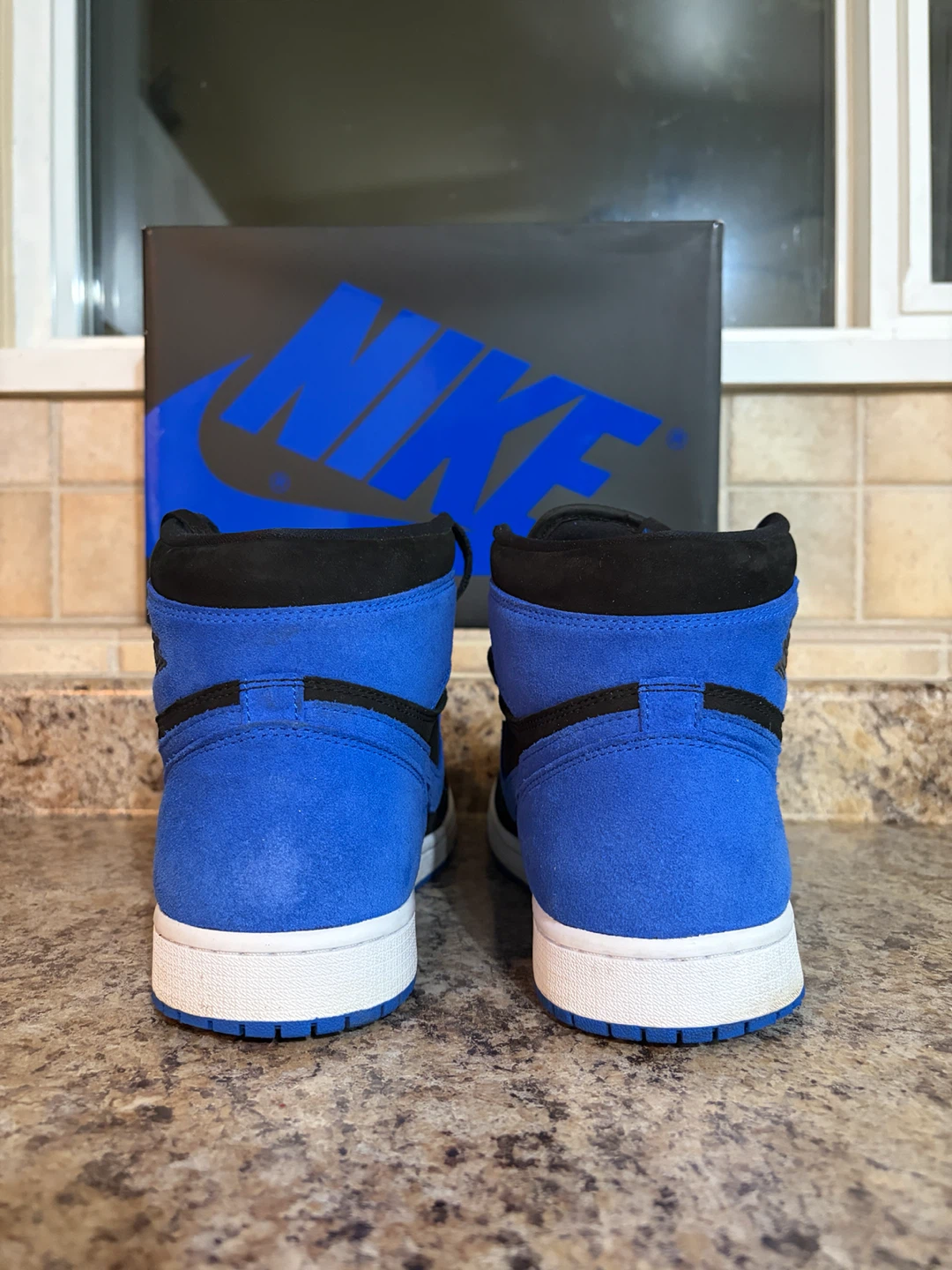 Air Jordan 1 High "Royal Blue" Sneakers - photo 2