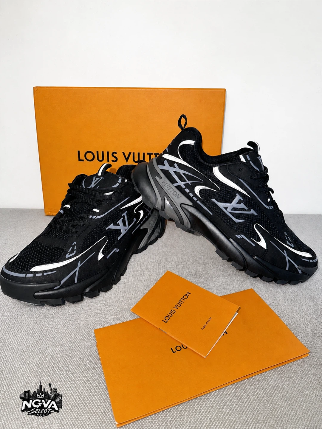 Louis Vuitton LV Tatic Runner Sneaker