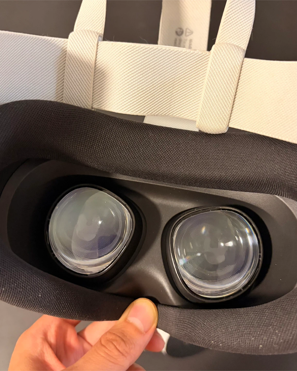 Meta Quest 3S VR Headset with Controllers - photo 5