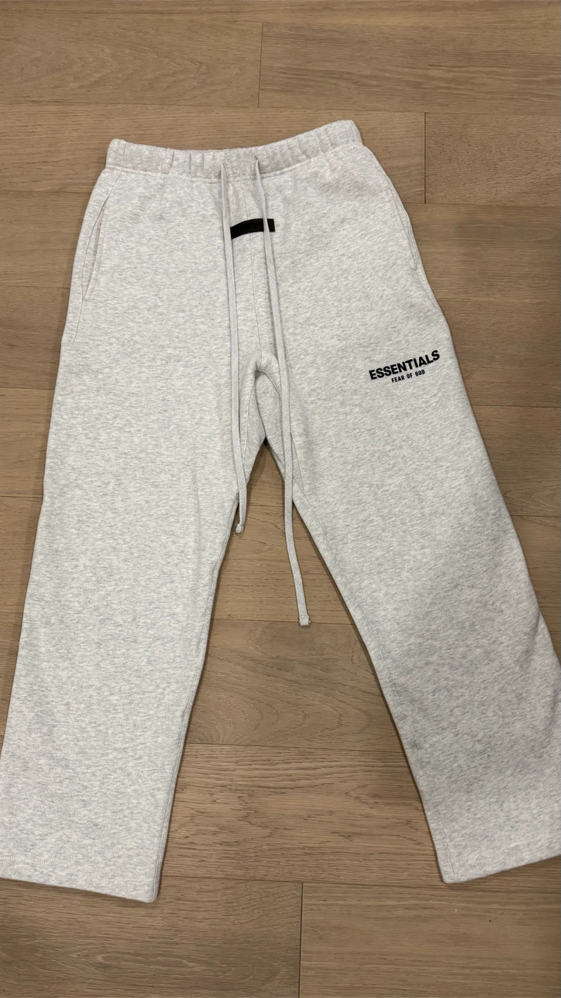 Essentials Fear of God Sweatpants Grey