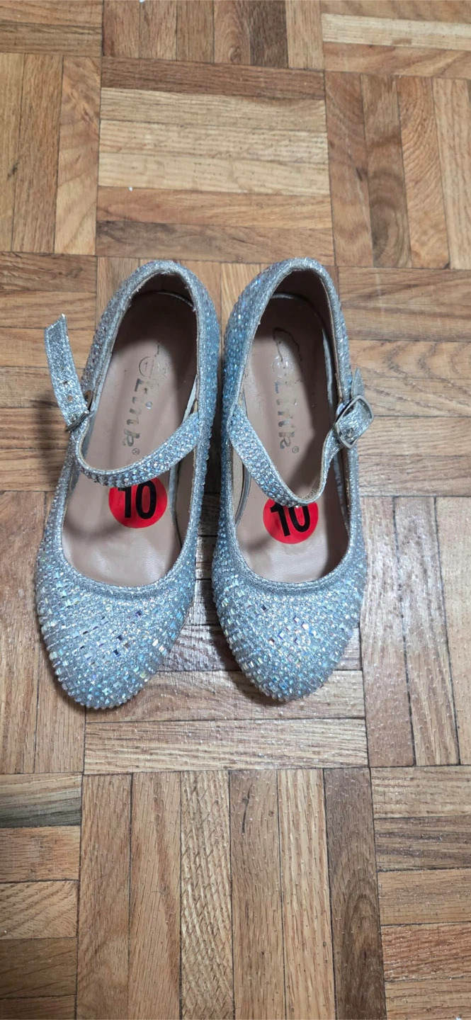Olink Silver Rhinestone Dress Shoes