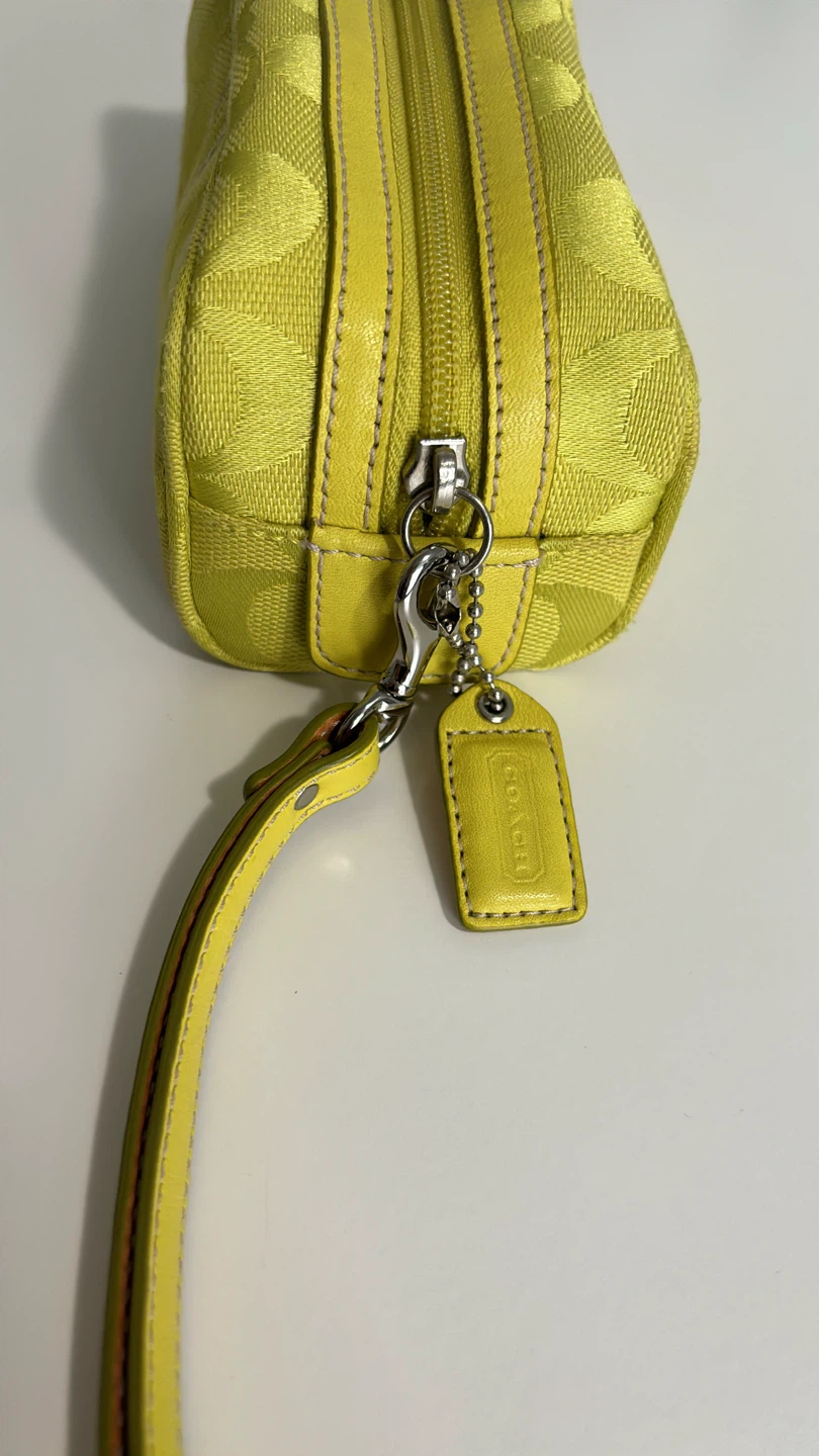 Coach Pouch - photo 4