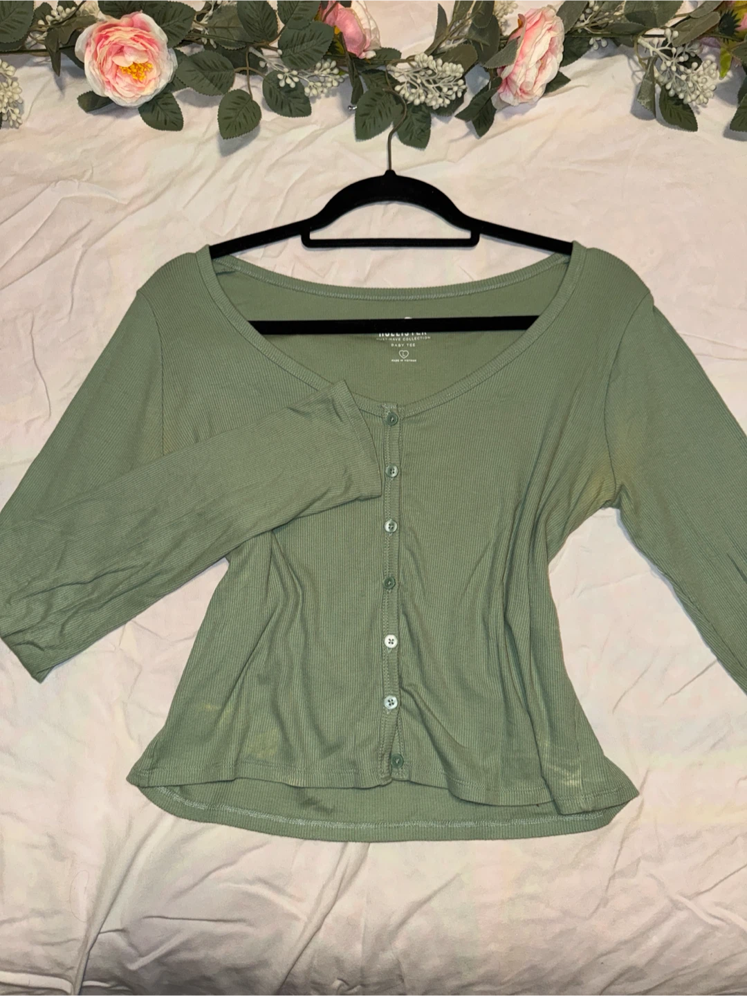 Hollister Must-Have Collection Baby Tee - Green