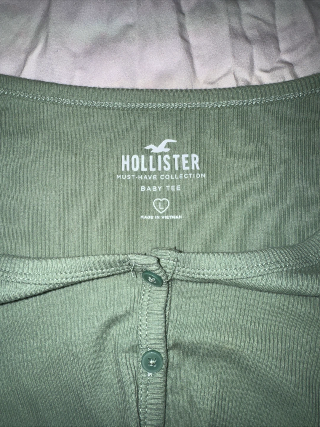Hollister Must-Have Collection Baby Tee - Green - photo 3