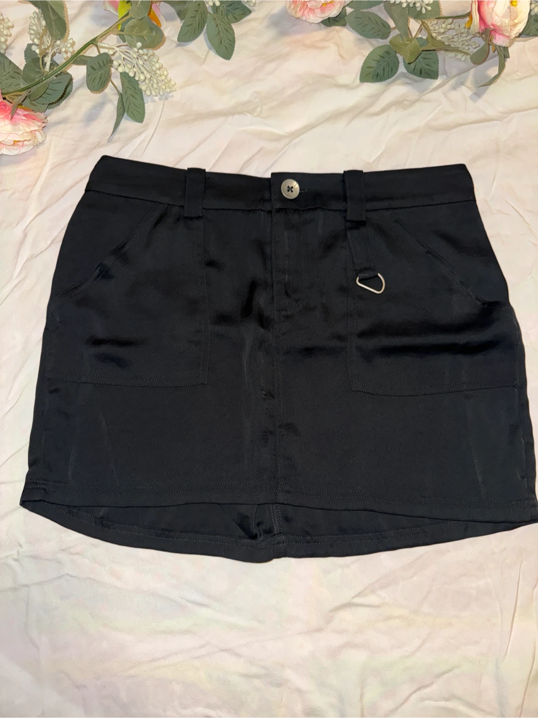 Social Tourist Black Skirt Size M