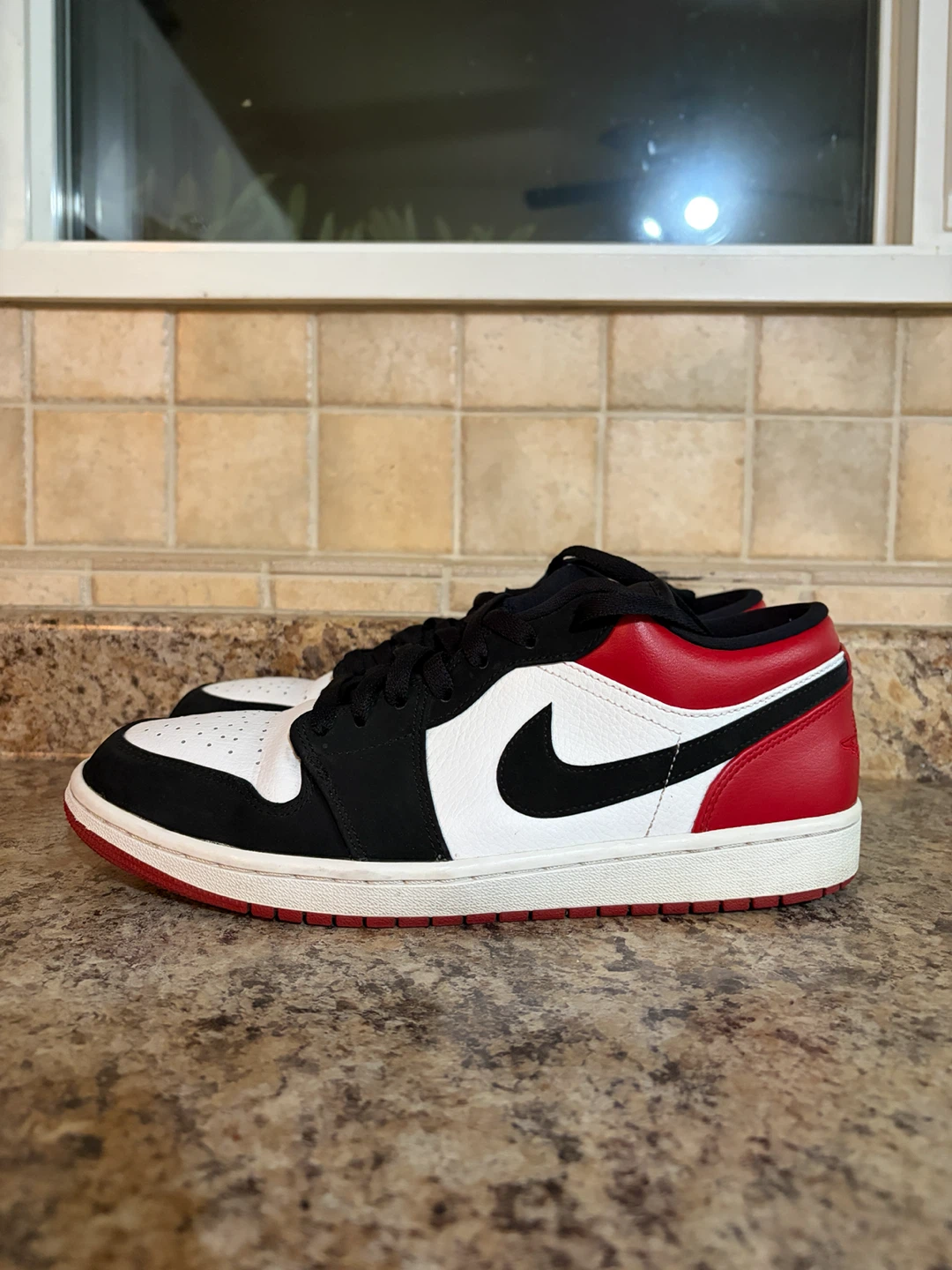 Air Jordan 1 Low SE - photo 3