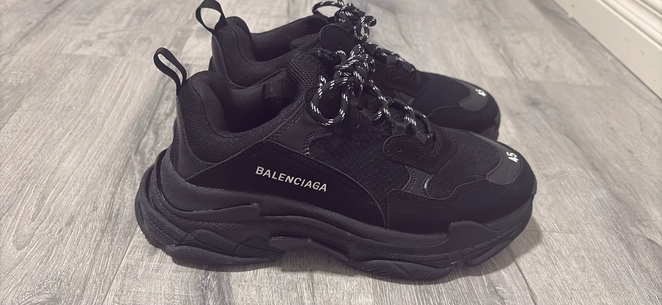 Balenciaga Triple S Sneakers Black - photo 2