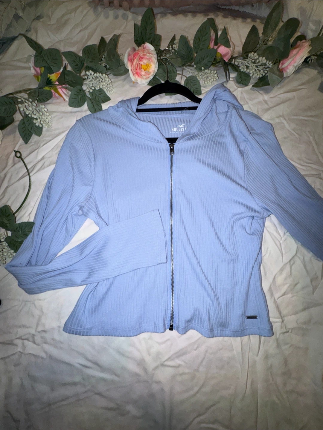Hollister Ribbed Zip-Up Hoodie