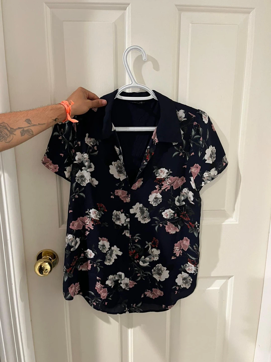 RW&CO. Floral Blouse