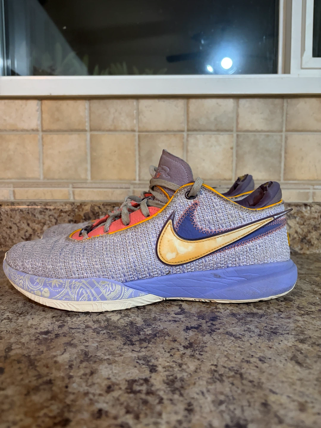 Nike LeBron Witness 5 Basketball Shoes - photo 3