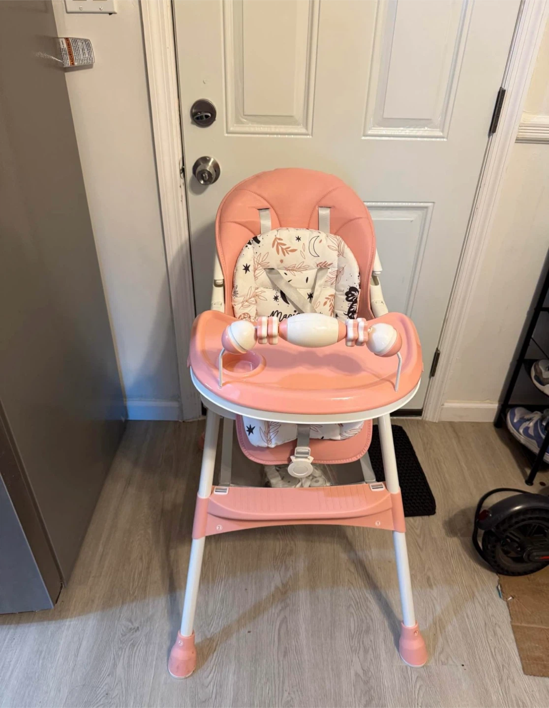 Pink Baby High Chair with Tray and Cushion - photo 2
