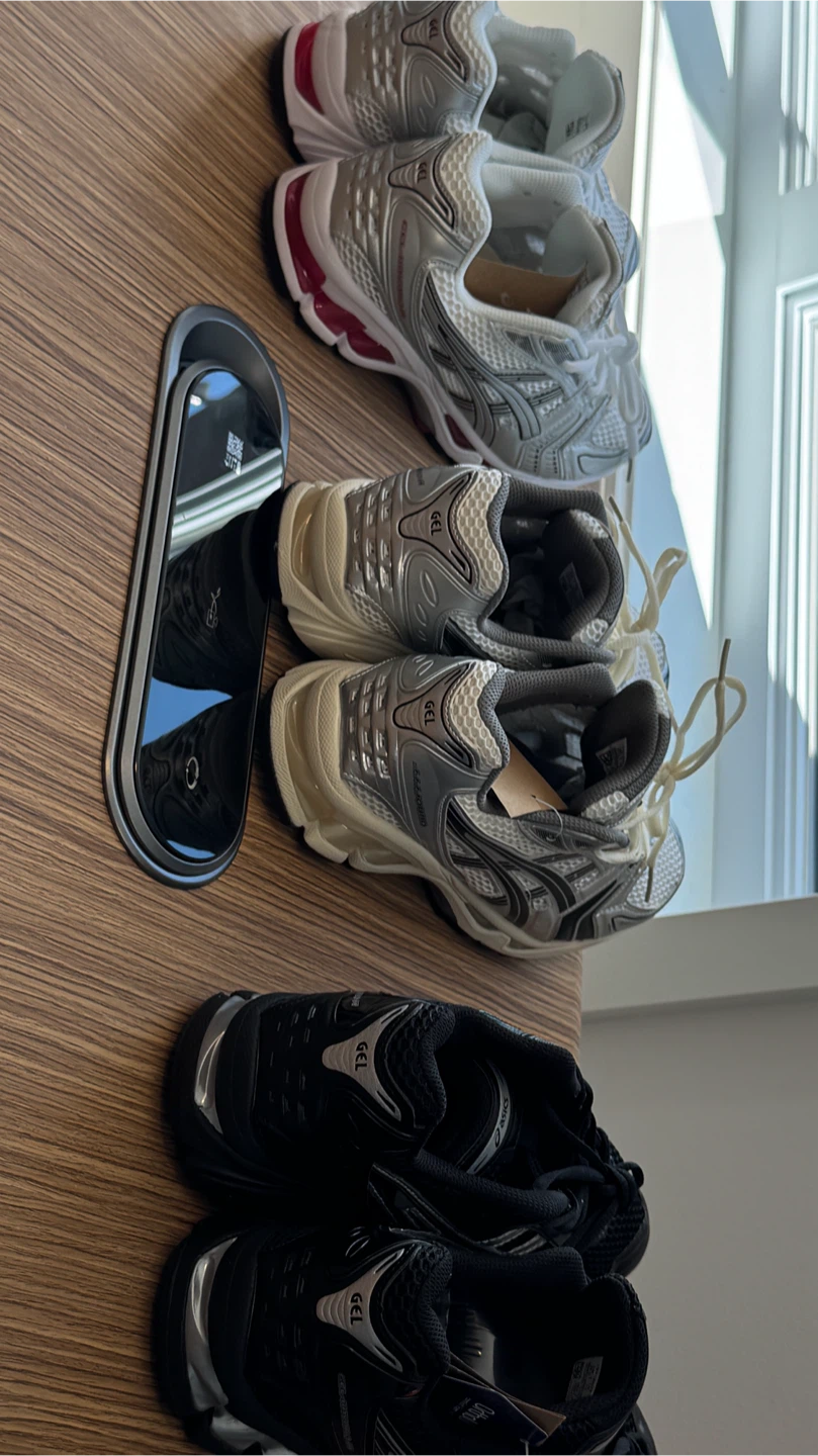Asics Gel-Kayano 14 Baskets Argentées et Rouges - photo 4