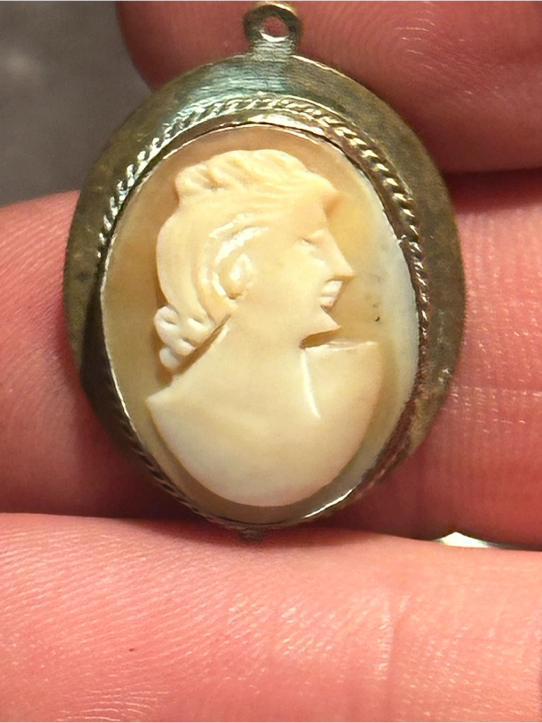 Antique 800 Silver Vermeil Shell Cameo Pendant 1"