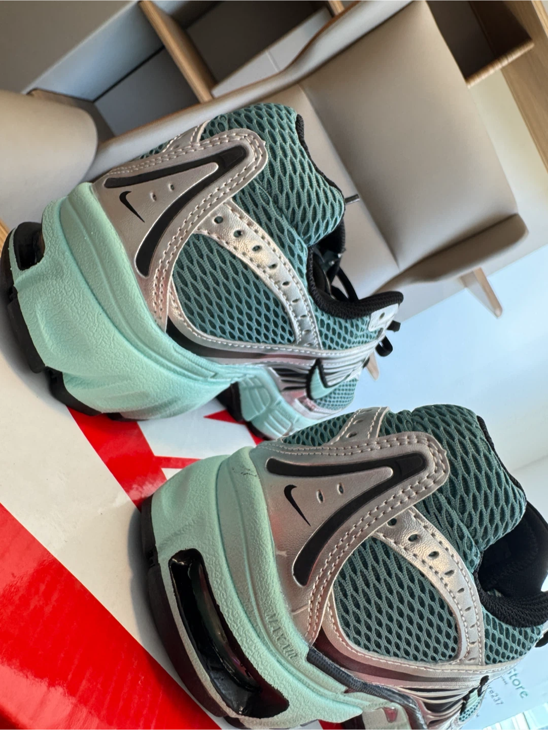 Nike Running Shoes Teal and Silver - photo 5